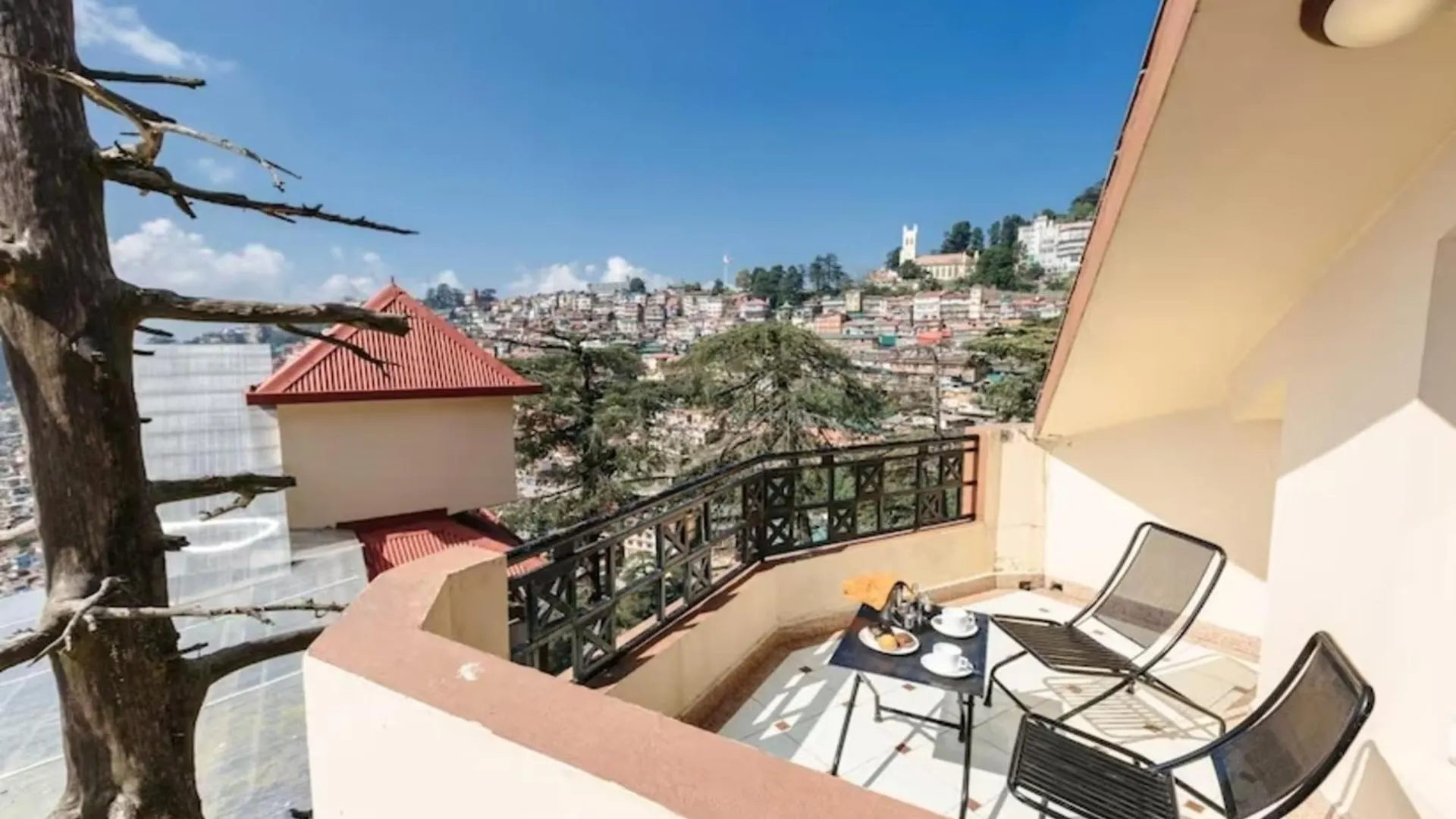 Hotel Willow Banks - Boutique 4 Star Hotel On The Mall Road Shimla 4*,