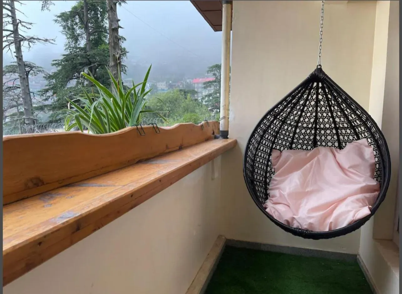 Hotel Willow Banks - Boutique 4 Star Hotel On The Mall Road Shimla 4*,